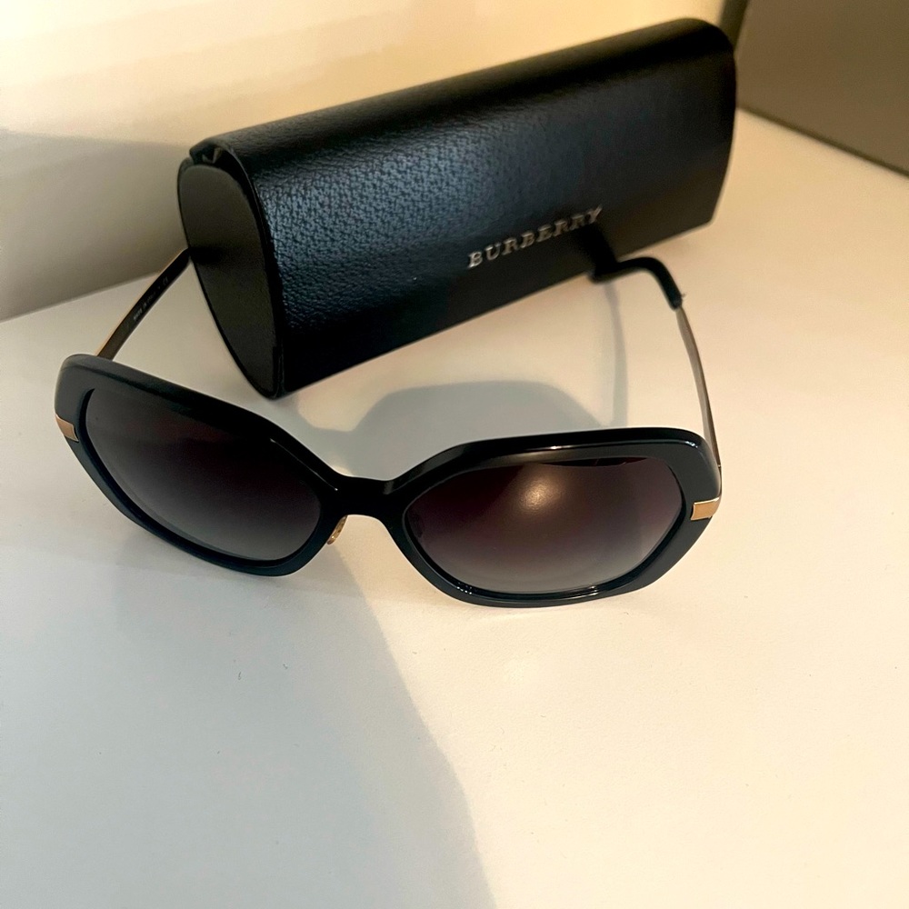Burberry Sunglasses